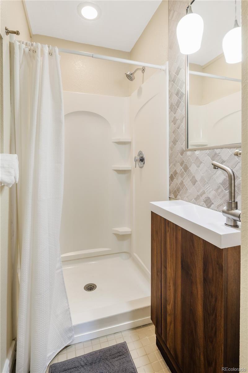 3010 Pierce Street Wheat Ridge, CO 80214 - Photo 7 of 40