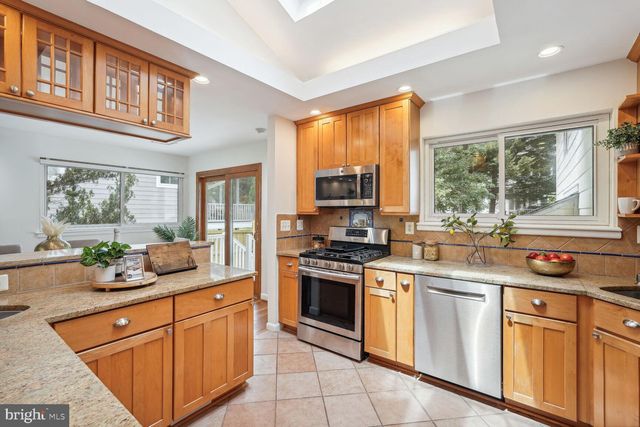 $1,350,000 | 6405 Tone Drive, Bethesda, MD 20817