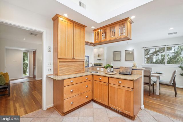 $1,350,000 | 6405 Tone Drive, Bethesda, MD 20817