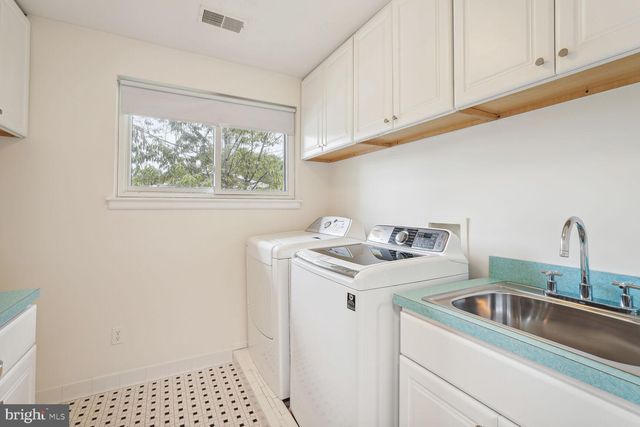 $1,350,000 | 6405 Tone Drive, Bethesda, MD 20817