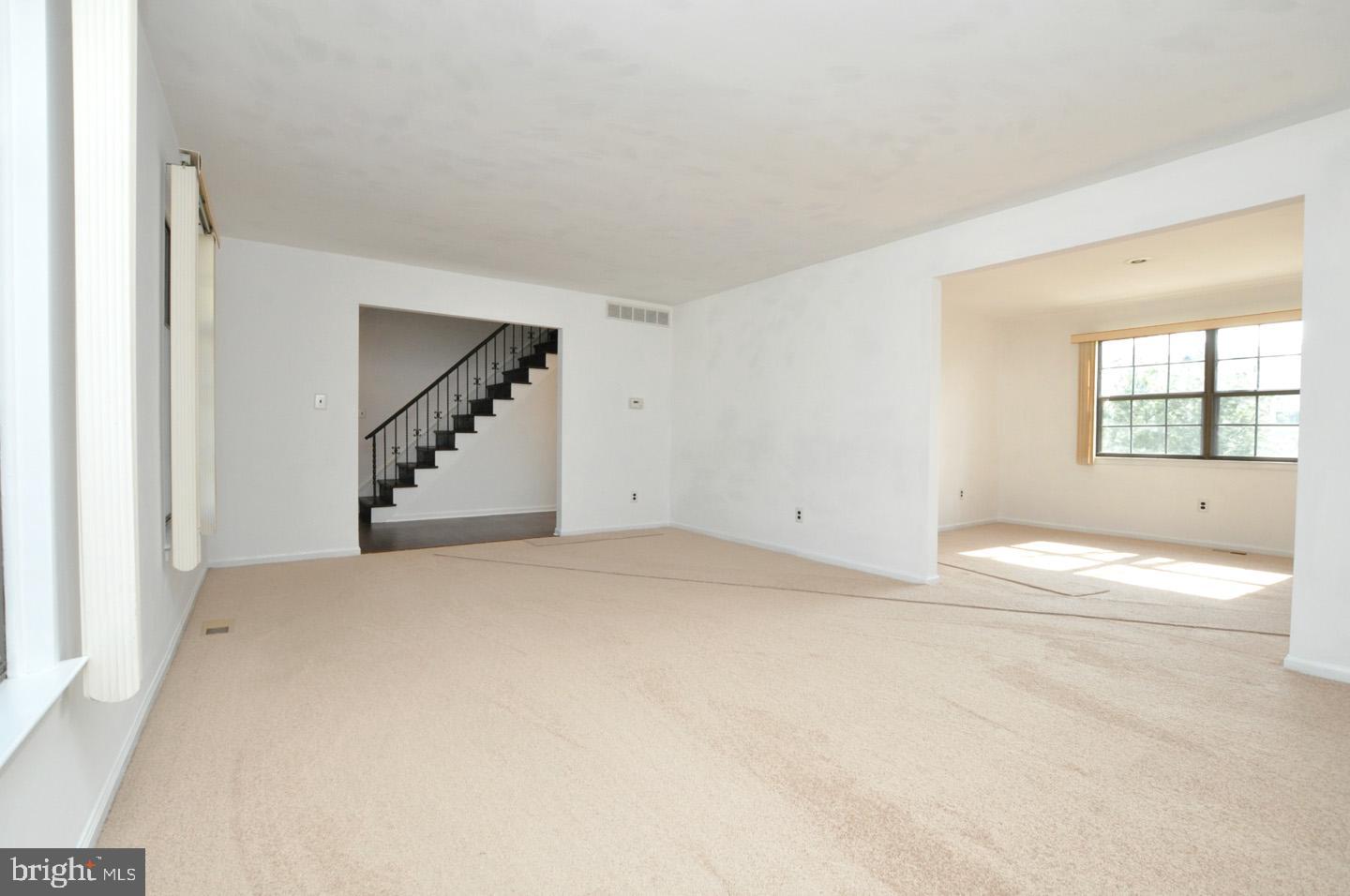 7 Utica Road Marlton, NJ 08053 - Photo 5 of 34 Living room openning to dining room