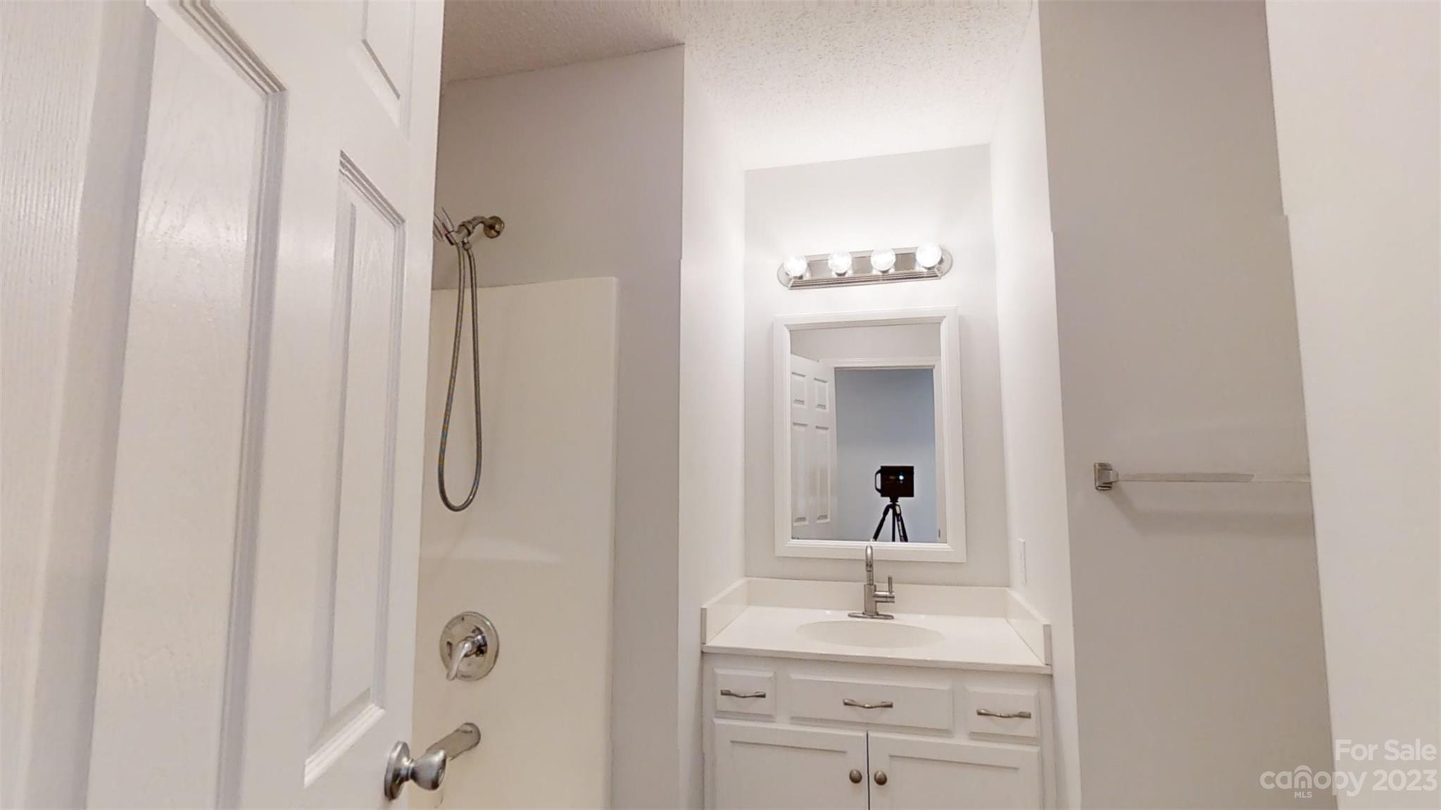2708 Union Ridge Drive Lincolnton, NC 28092 - Photo 11 of 18 Gallery Image 11