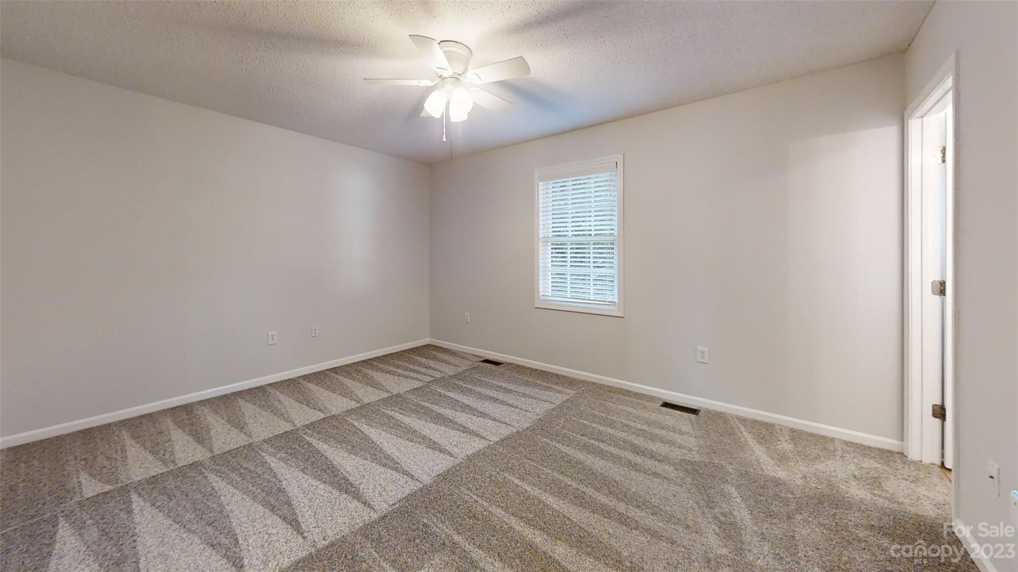 2708 Union Ridge Drive Lincolnton, NC 28092 - Photo 14 of 18 Gallery Image 14
