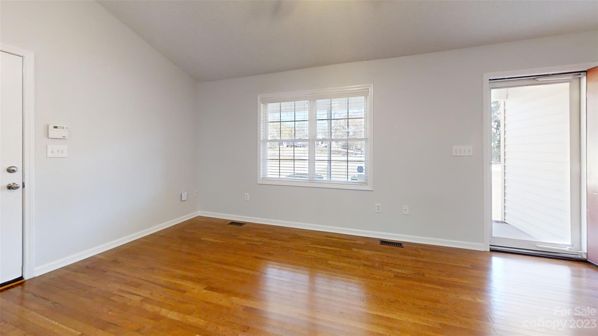 2708 Union Ridge Drive Lincolnton, NC 28092 - Photo 5 of 18 Gallery Image 5