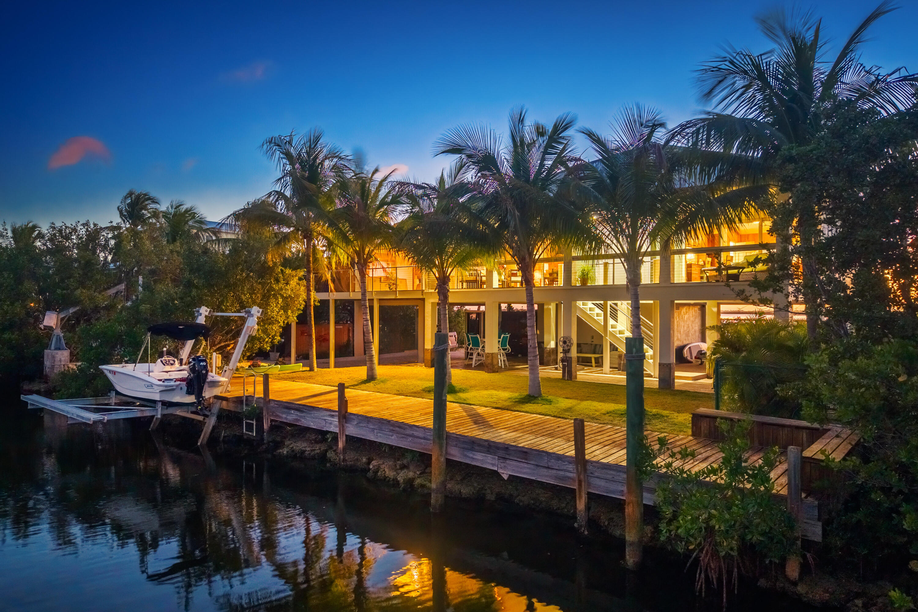 403 Indies Road Summerland Key, FL 33042 - Photo 1 of 68 403 Indies Rd