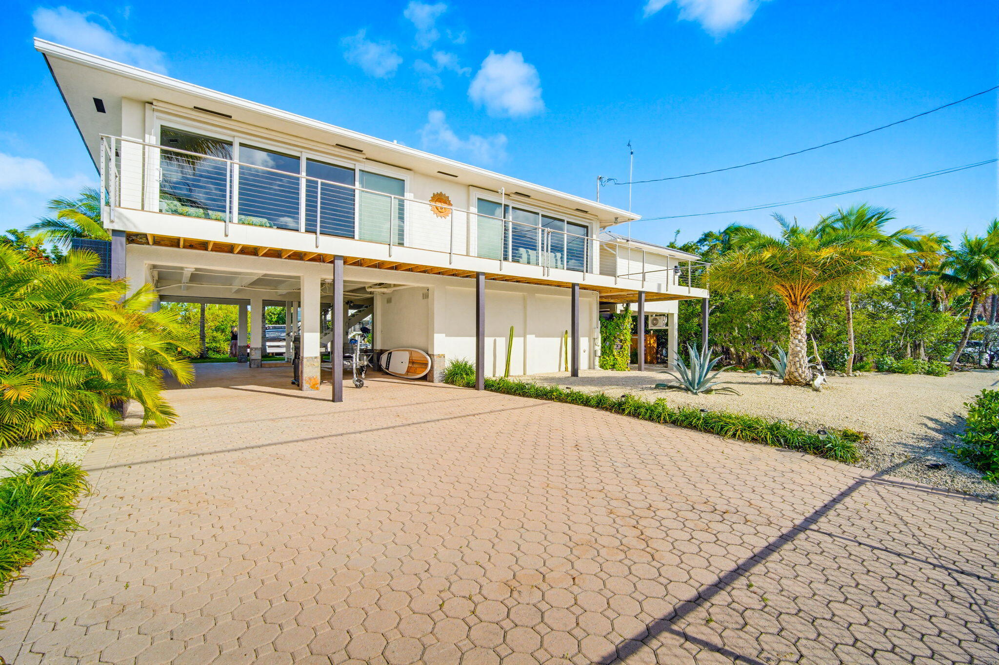 403 Indies Road Summerland Key, FL 33042 - Photo 3 of 68 403 Indies Rd