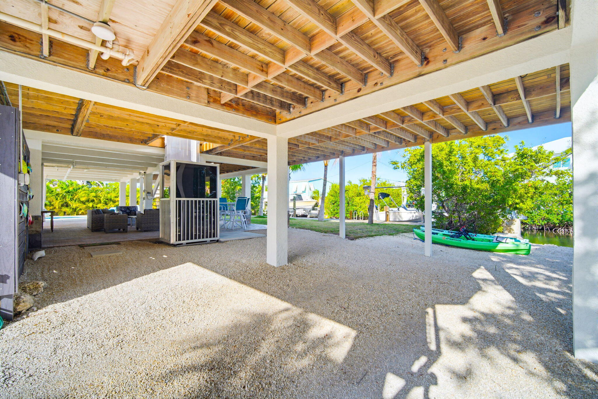 403 Indies Road Summerland Key, FL 33042 - Photo 47 of 68 403 Indies Rd