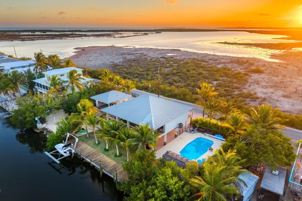 $1,349,000 | 403 Indies Road, Summerland Key, FL 33042