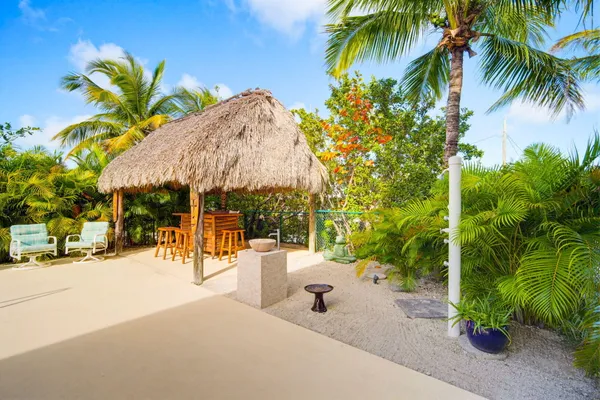 $1,349,000 | 403 Indies Road, Summerland Key, FL 33042