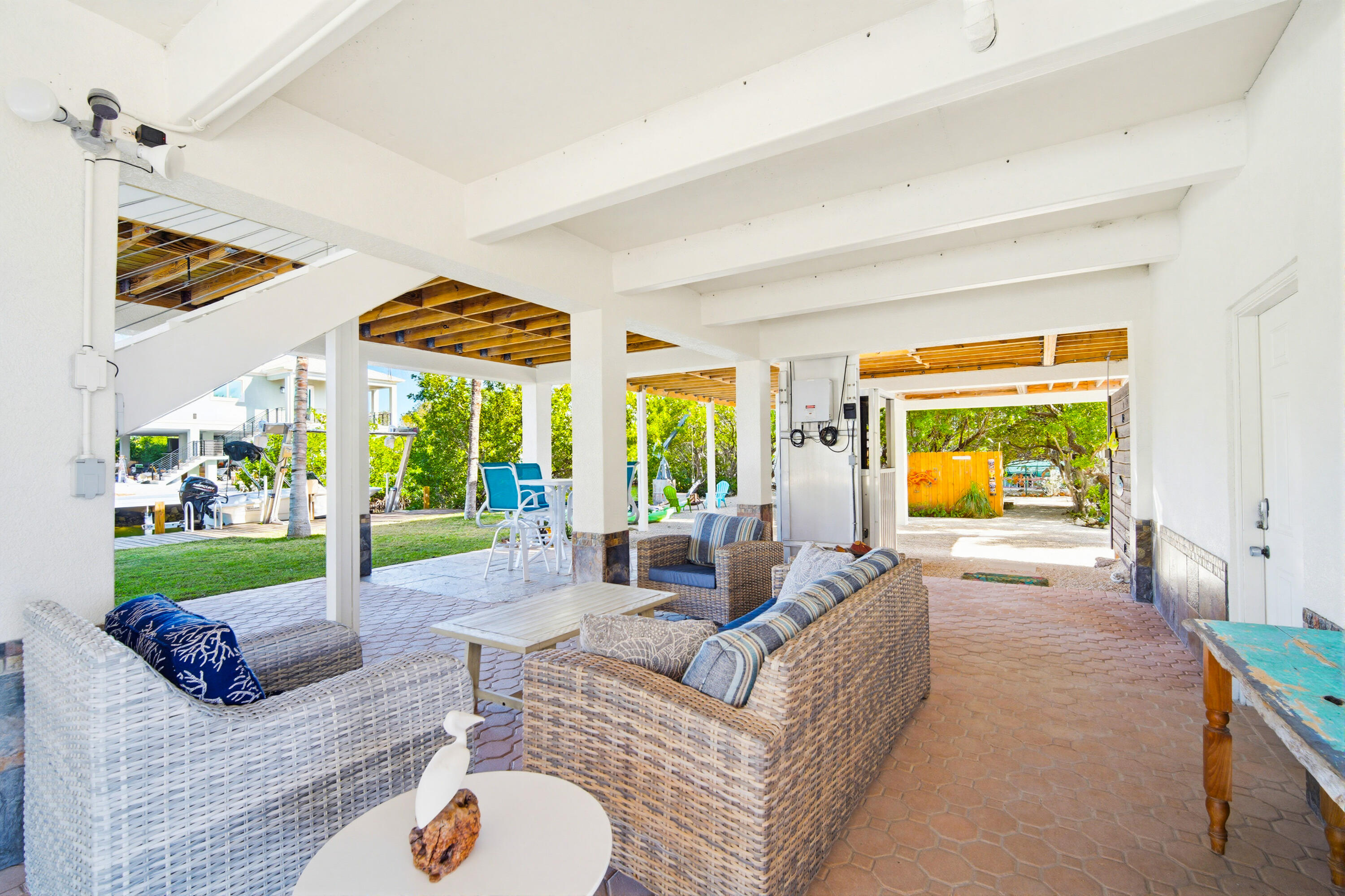 403 Indies Road Summerland Key, FL 33042 - Photo 59 of 68 a living room with furniture and a large window