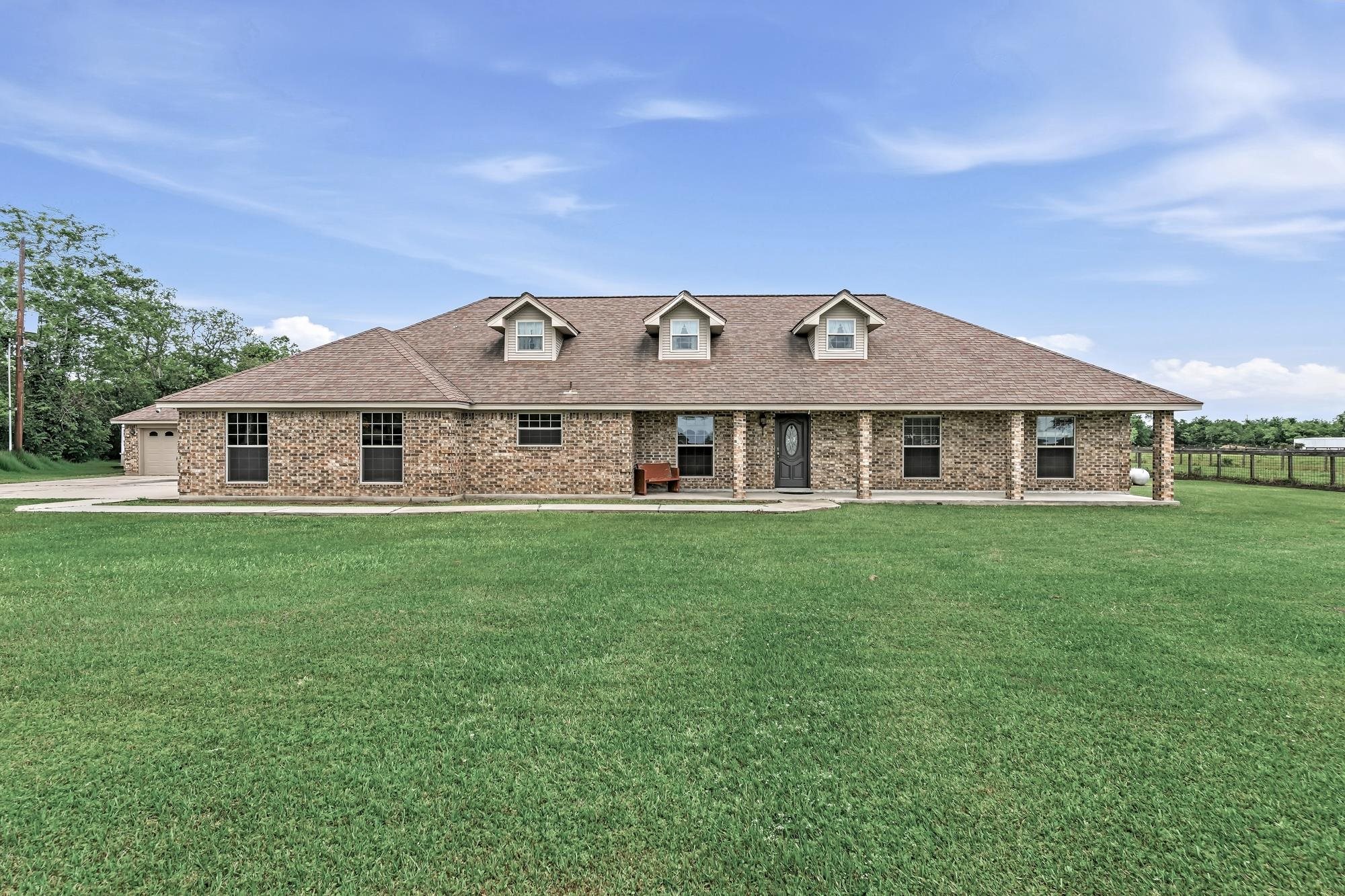 8295 Winzer Road Beaumont, TX 77705 - Photo 2 of 43