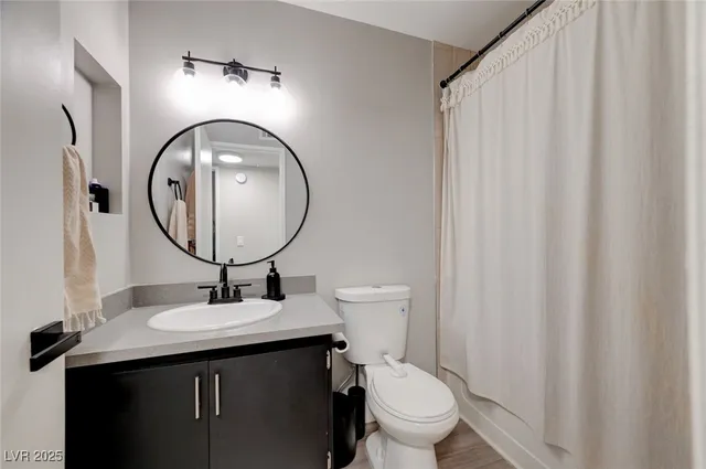 $1,450 | 5260 Mission Monterey Lane, Unit 105, Las Vegas, NV 89107