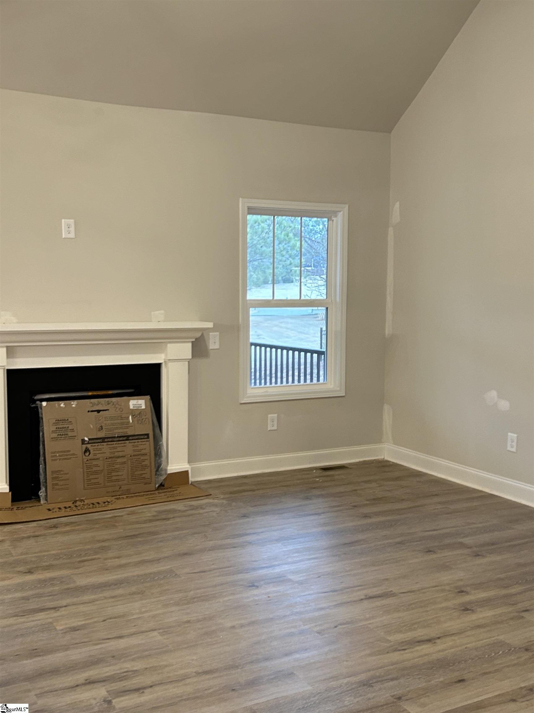 112 Bonaire Point Anderson, SC 29621 - Photo 2 of 12