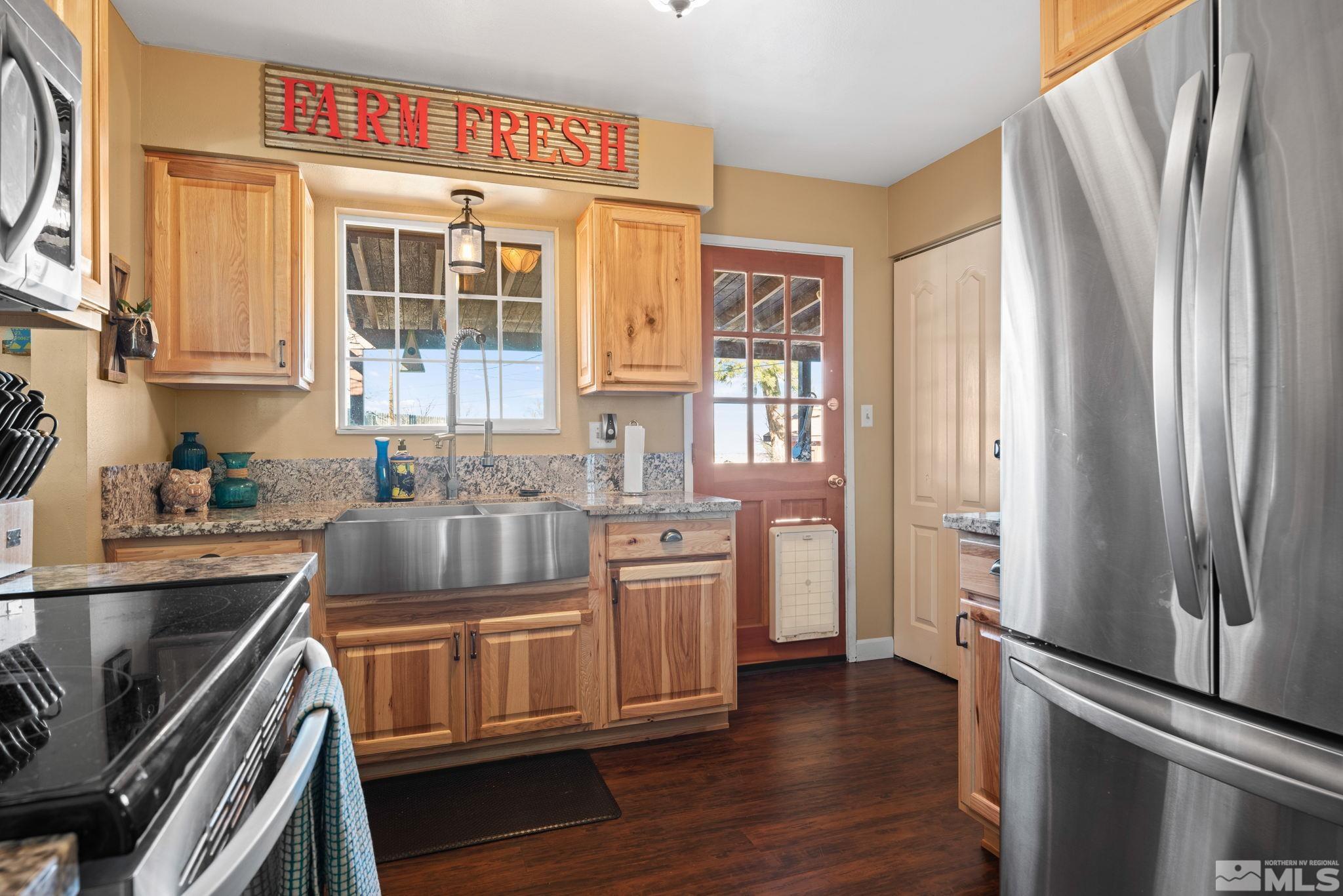 8665 Aquifer Way Reno, NV 89506 - Photo 13 of 36 Photo 13