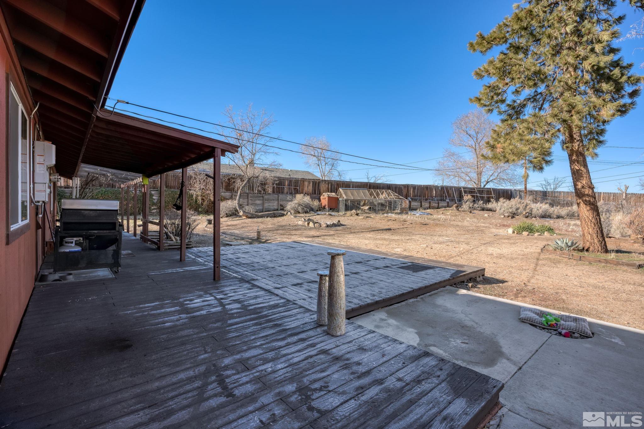 8665 Aquifer Way Reno, NV 89506 - Photo 24 of 36 Photo 24