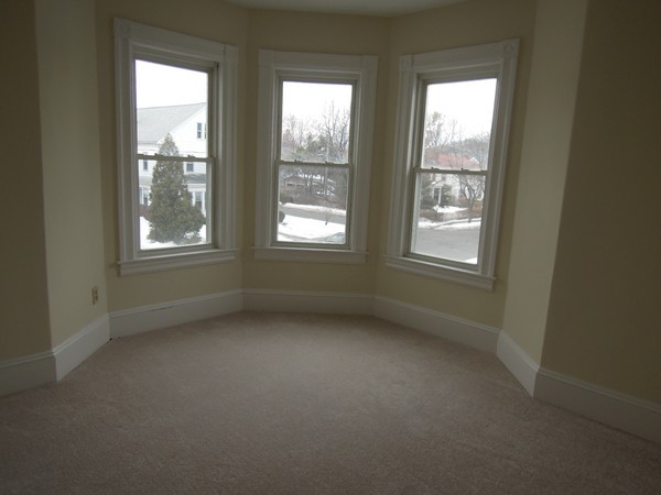133 Allyn Street Holyoke, MA 01040 - Photo 11 of 19