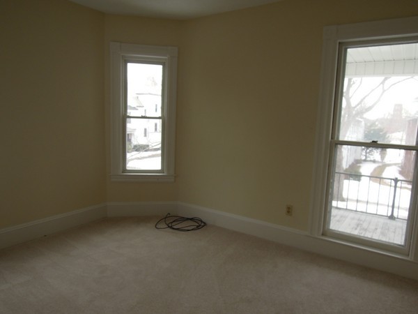 133 Allyn Street Holyoke, MA 01040 - Photo 10 of 19