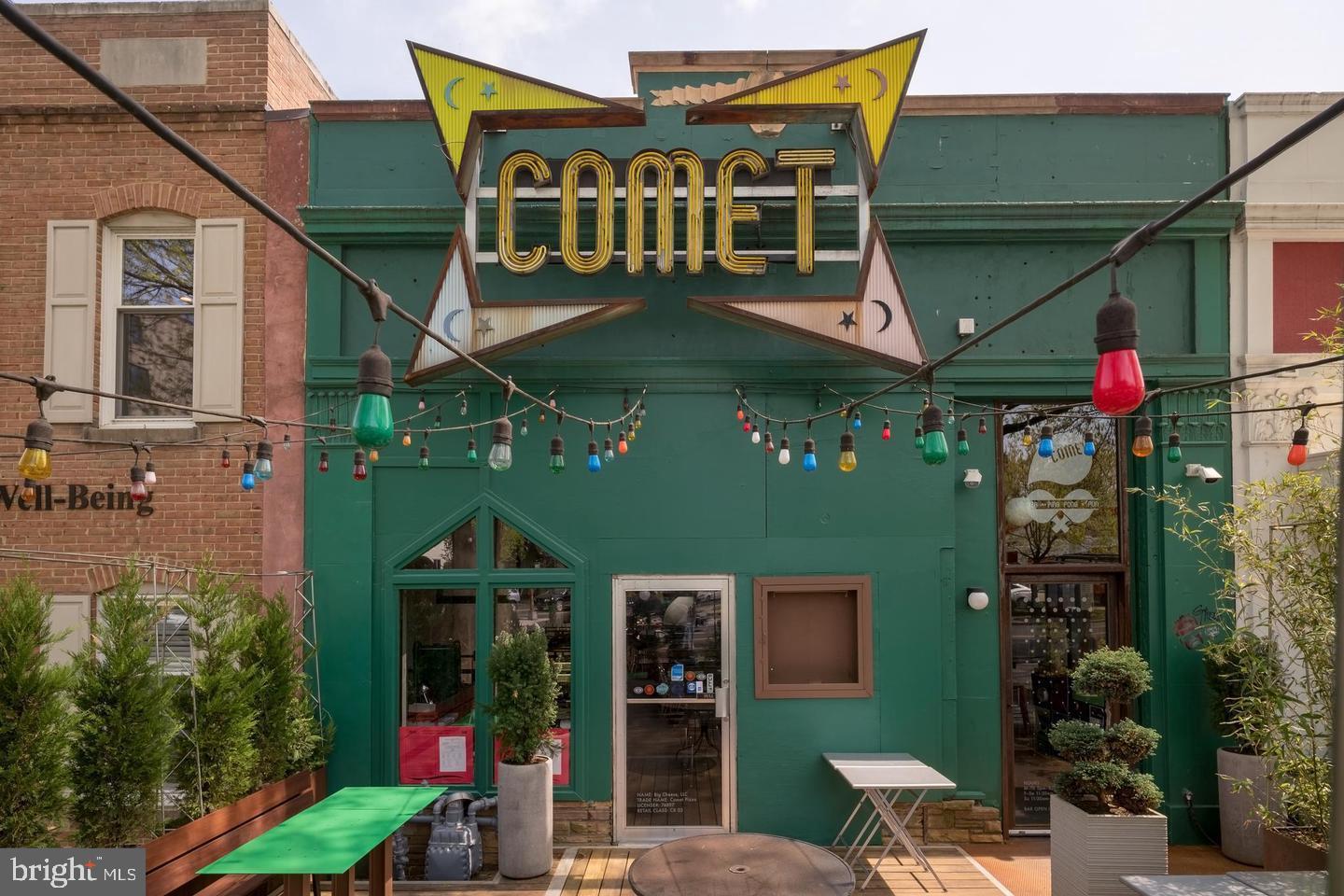 4707 Connecticut Avenue Northwest, Unit 211 & 213 Washington, DC 20008 - Photo 42 of 43 Comet Pizza