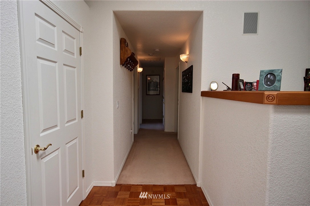 4910 Shellridge Road Northwest Olympia, WA 98502 - Photo 9 of 19 Gallery Image 9