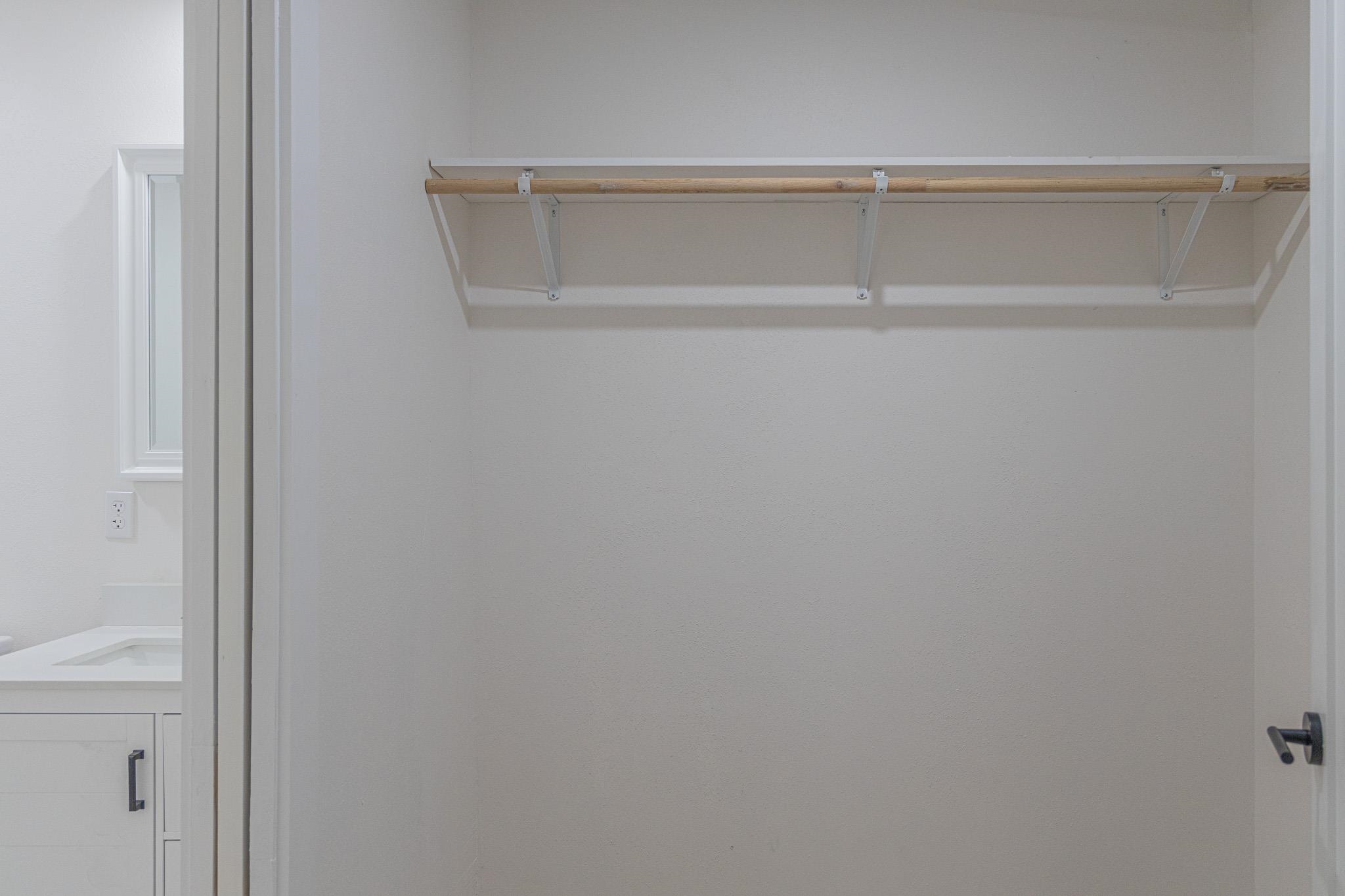 19690 Lawrence Road Fairhope, AL 36532 - Photo 55 of 73 Closet