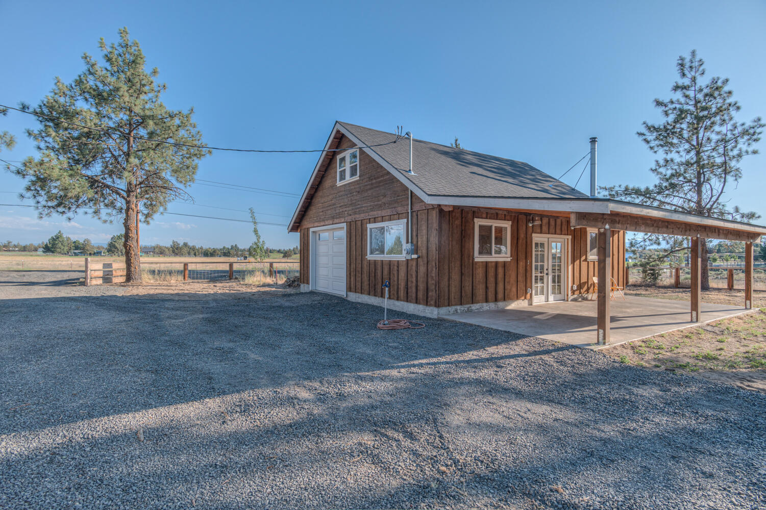 21122 Tumalo Road Bend, OR 97703 - Photo 22 of 41 covered parking pad
