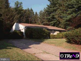 24 Edgemoor Road Cheltenham, PA 19012 - Photo 1 of 1 Gallery Image 1
