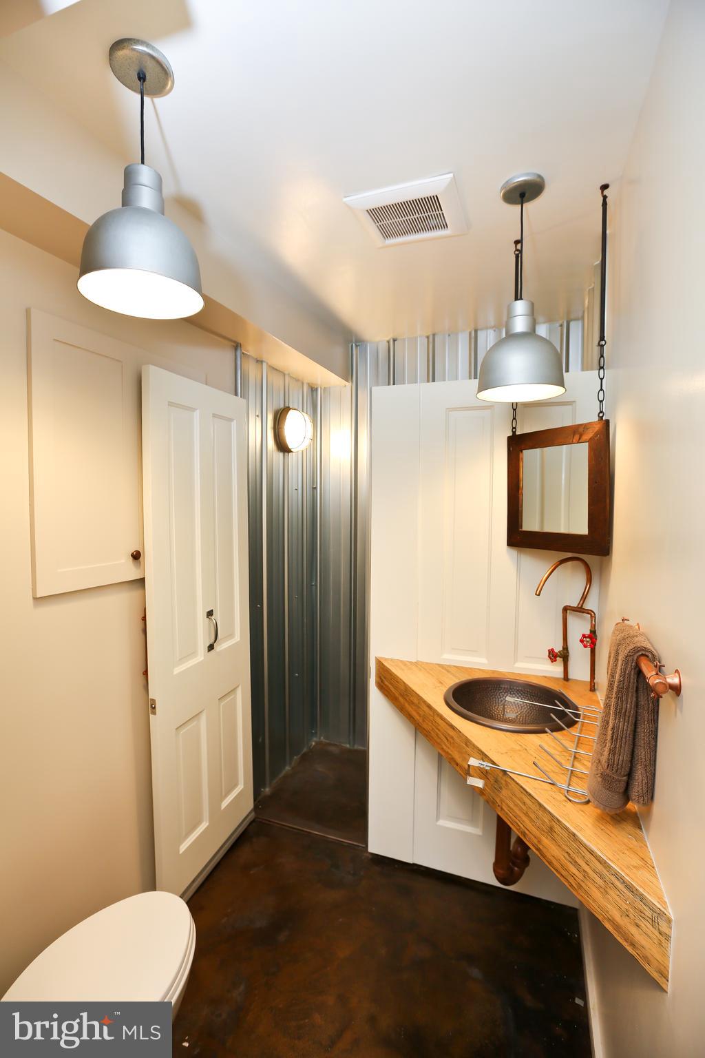 811 T Street Northwest, Unit 2 Washington, DC 20001 - Photo 6 of 16