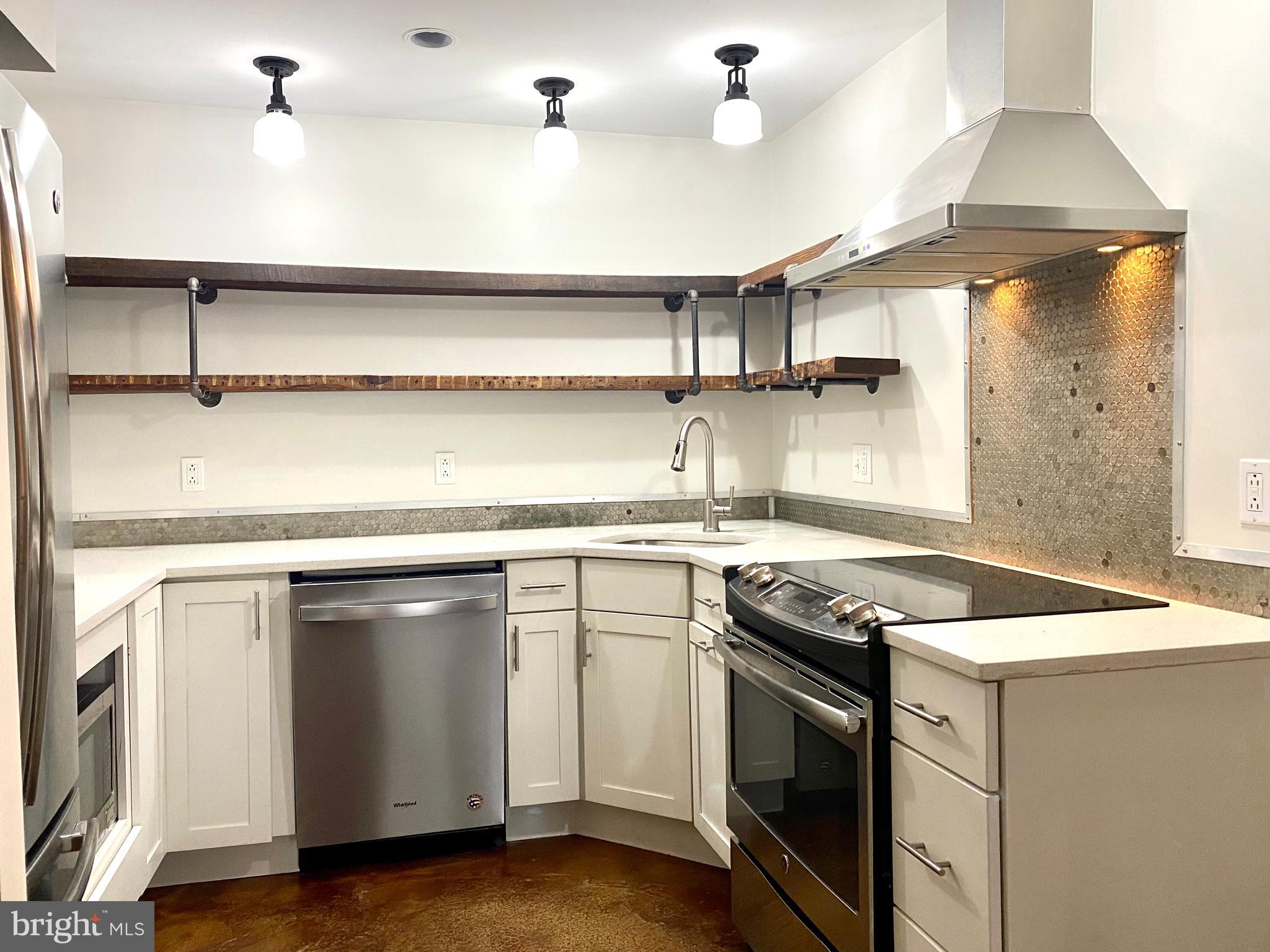 811 T Street Northwest, Unit 2 Washington, DC 20001 - Photo 8 of 16