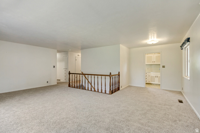 653 West 3400th Street South Bountiful, UT 84010 - Photo 3 of 27