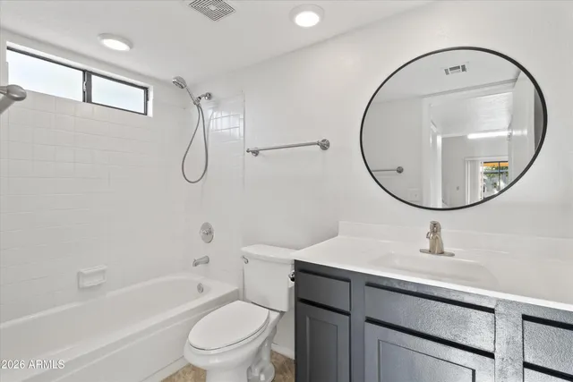 $375,000 | 15805 North 37th Lane, Phoenix, AZ 85053