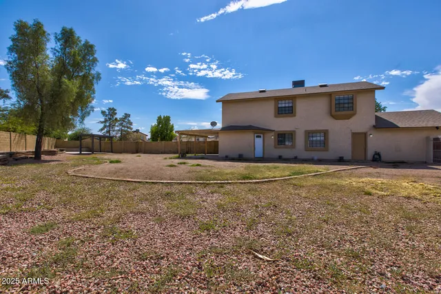 $375,000 | 15805 North 37th Lane, Phoenix, AZ 85053