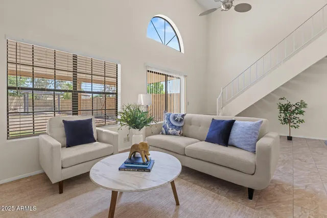 $375,000 | 15805 North 37th Lane, Phoenix, AZ 85053