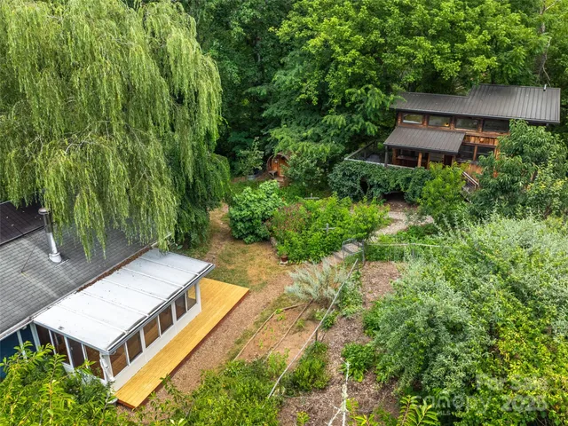 a view of a garden with a sink