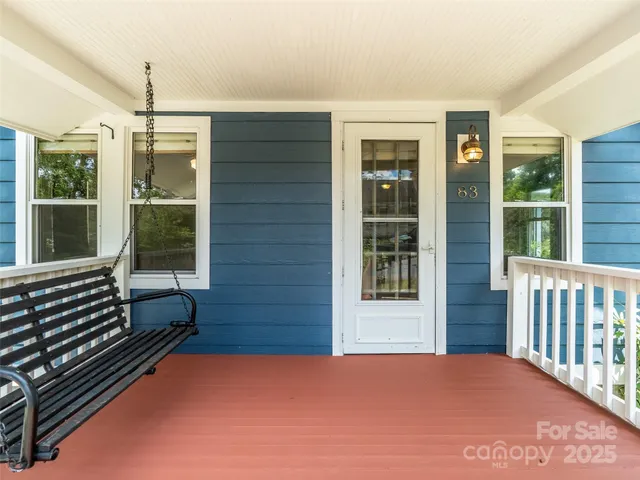 a view of a livingroom with a fireplace