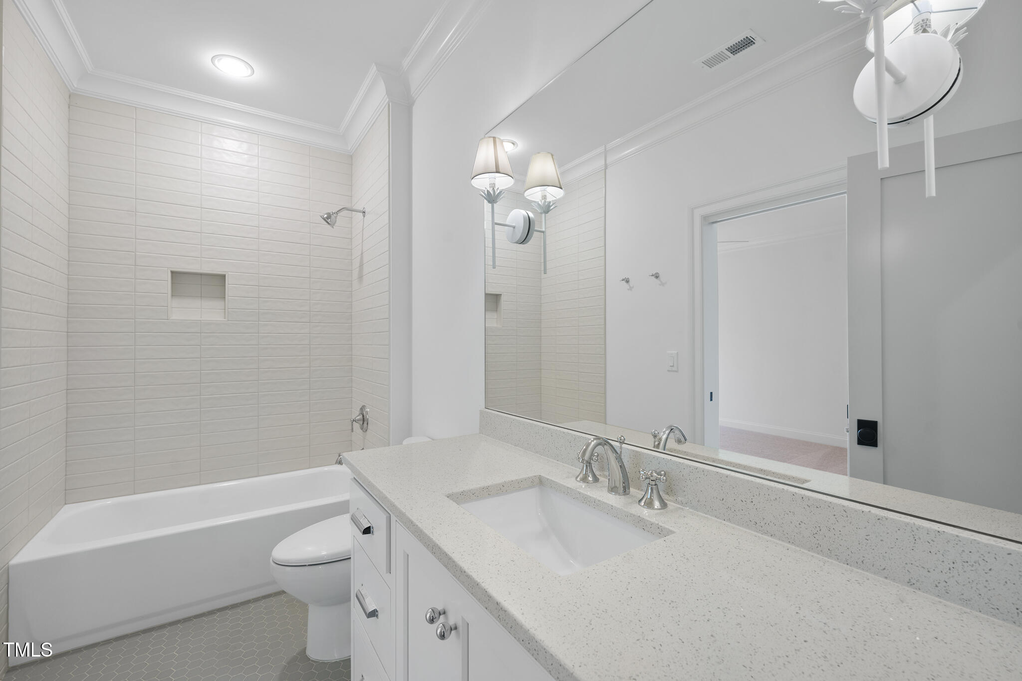 3410 Bradley Place Raleigh, NC 27607 - Photo 32 of 37 DSC07648
