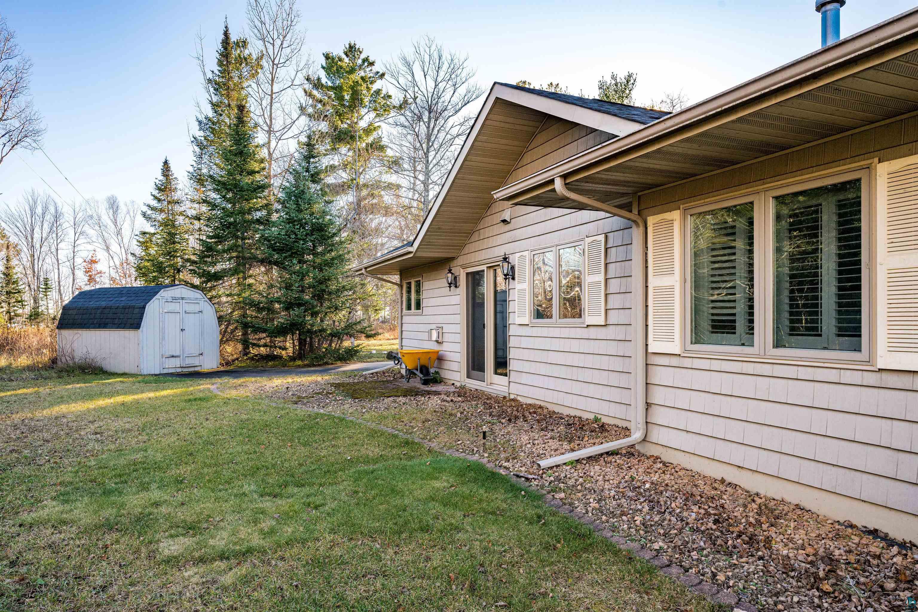 4827 Breezy Point Road Duluth, MN 55803 - Photo 4 of 44 Gallery Image 4