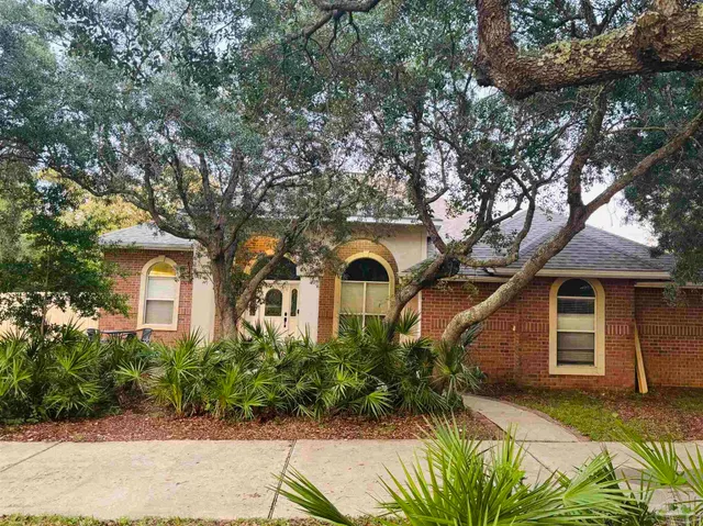 $477,000 | 1358 Windsor Park Road, Gulf Breeze, FL 32563