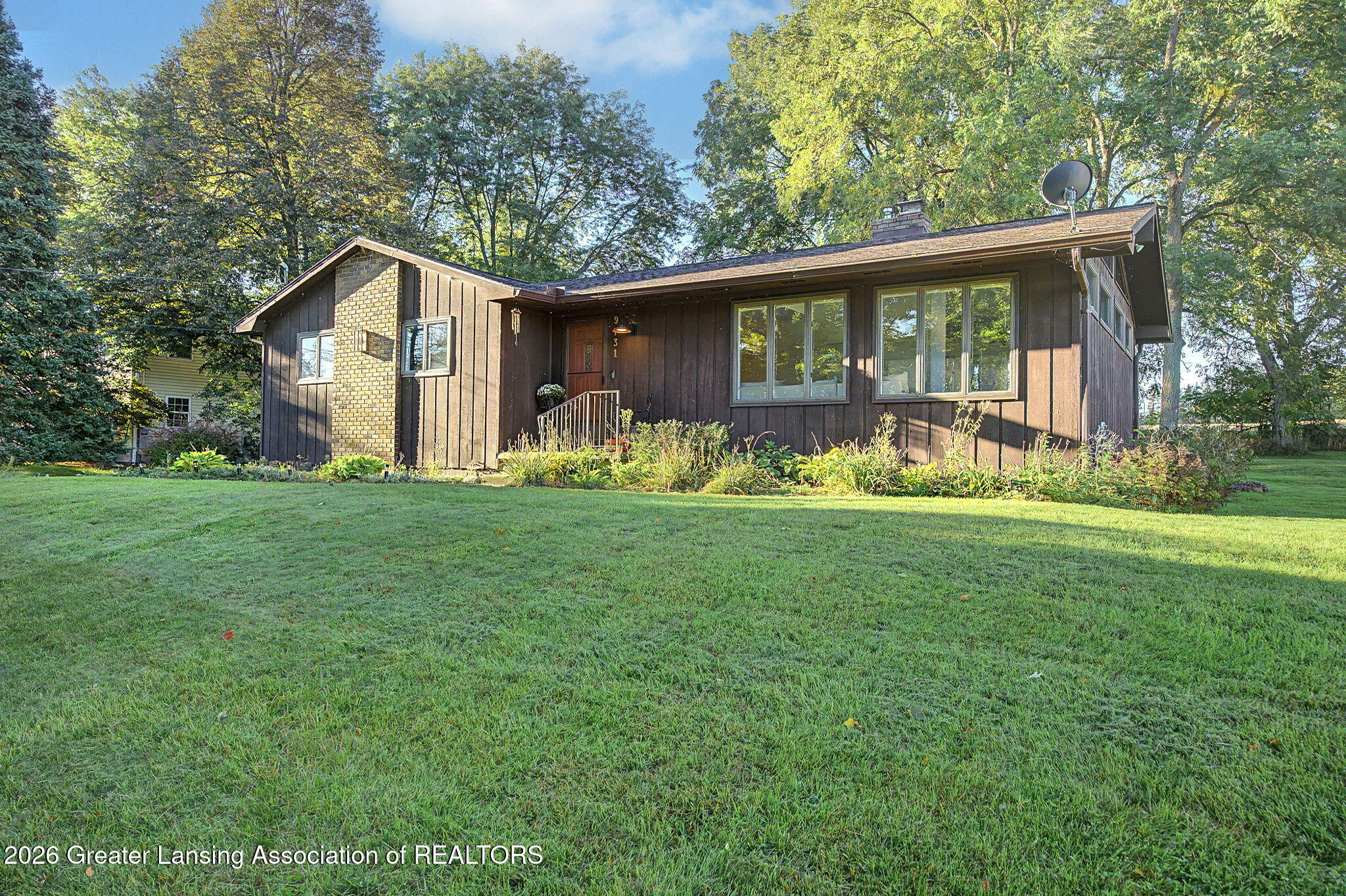 9731 Riverside Drive Grand Ledge, MI 48837 - Photo 25 of 29 Front