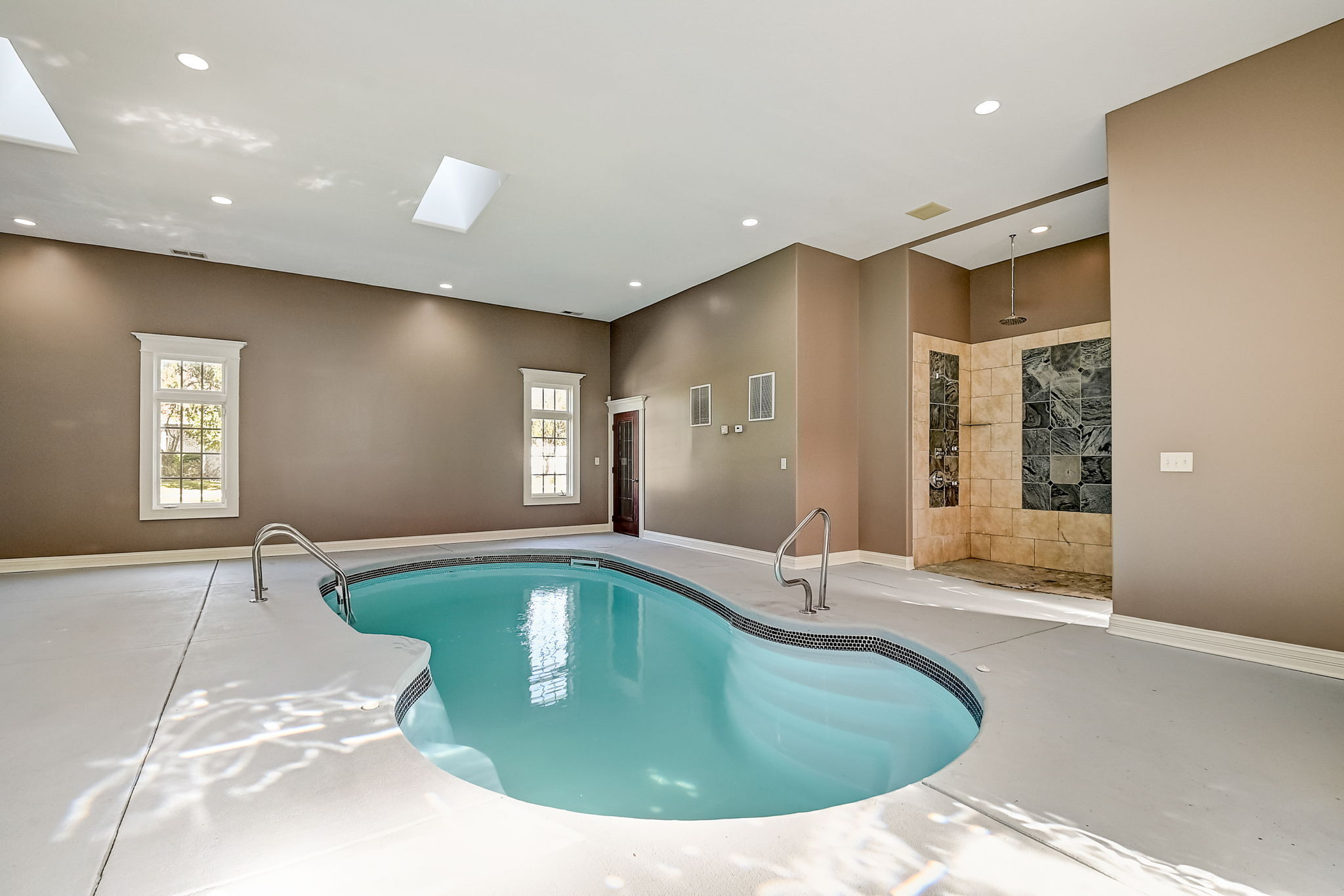 10125 Cumberland Road Fishers, IN 46037 - Photo 19 of 43