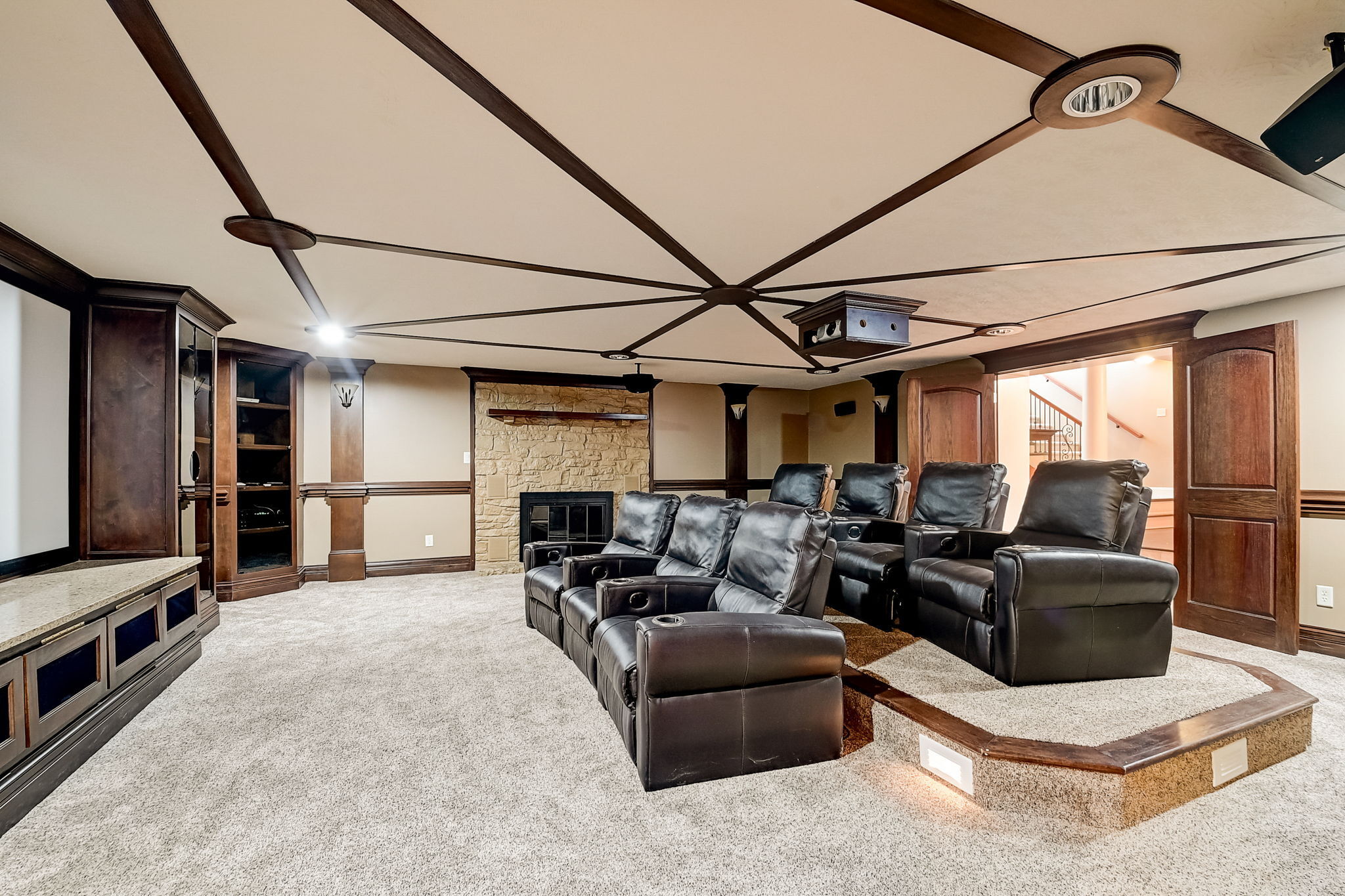 10125 Cumberland Road Fishers, IN 46037 - Photo 22 of 43