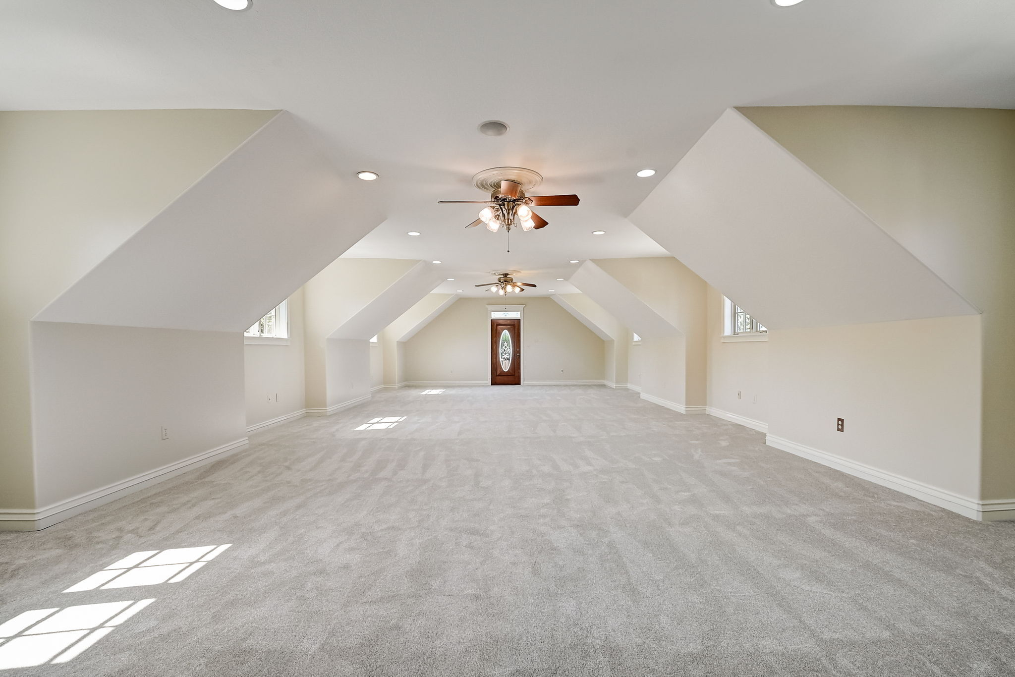 10125 Cumberland Road Fishers, IN 46037 - Photo 27 of 43