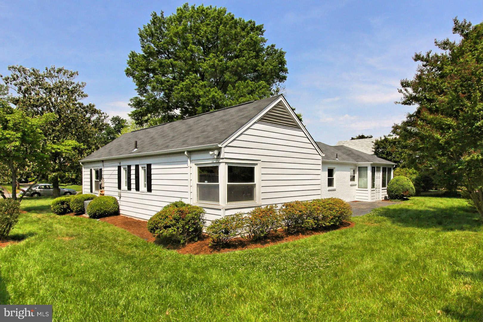 4007 Ridge Road Annandale, VA 22003 - Photo 22 of 27 Exterior (General)