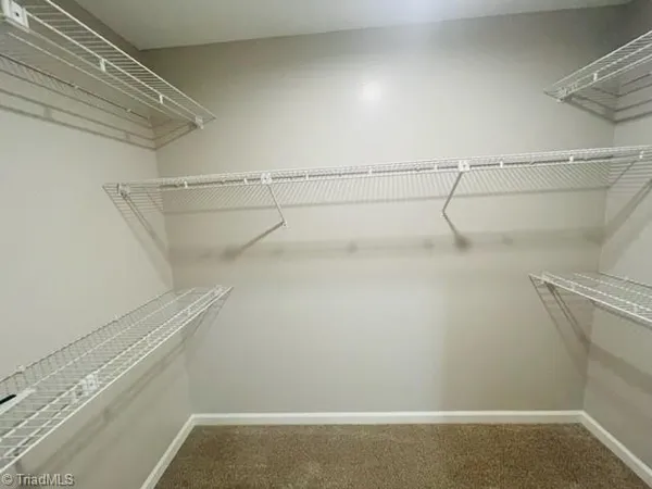 $1,600 | 19 Park Village Lane, Unit A, Greensboro, NC 27455