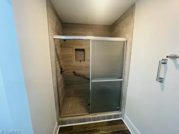 $1,600 | 19 Park Village Lane, Unit A, Greensboro, NC 27455