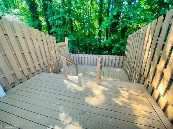 $1,600 | 19 Park Village Lane, Unit A, Greensboro, NC 27455