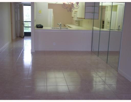 10 Royal Palm Way, Unit 201 Boca Raton, FL 33432 - Photo 7 of 8 Photo 7