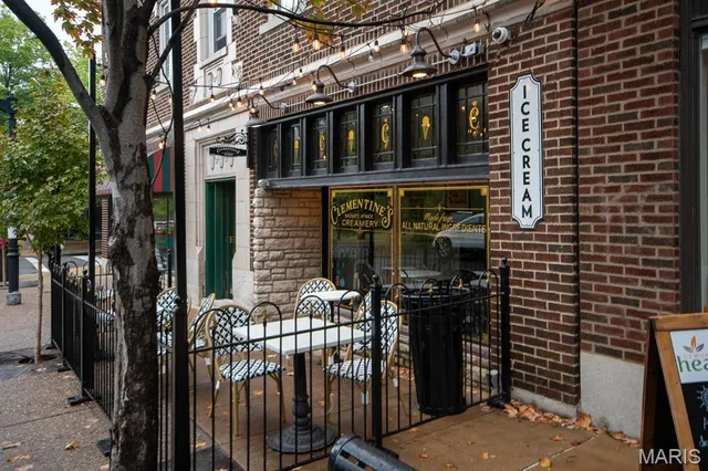 $1,400 | 6216 Northwood Avenue, Unit 2, St. Louis, MO 63105