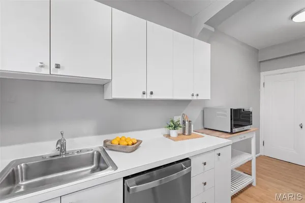 $1,395 | 6216 Northwood Avenue, Unit 2, St. Louis, MO 63105