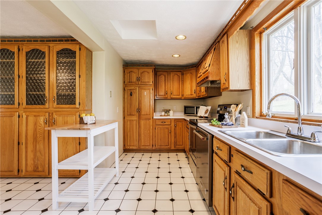 2134 Rush Mendon Road Rush, NY 14543 - Photo 11 of 35