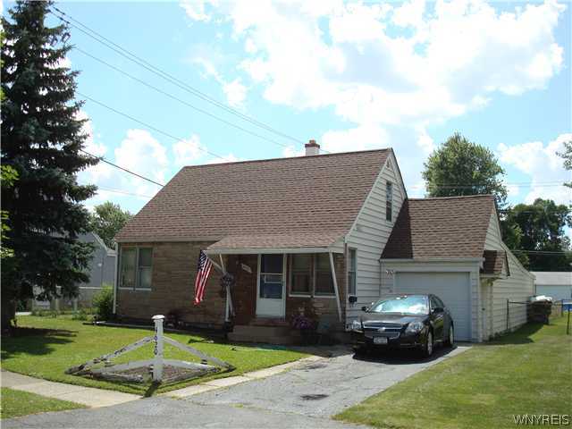 4620 Union Road Cheektowaga, NY 14225 - Photo 1 of 1 Exterior Front